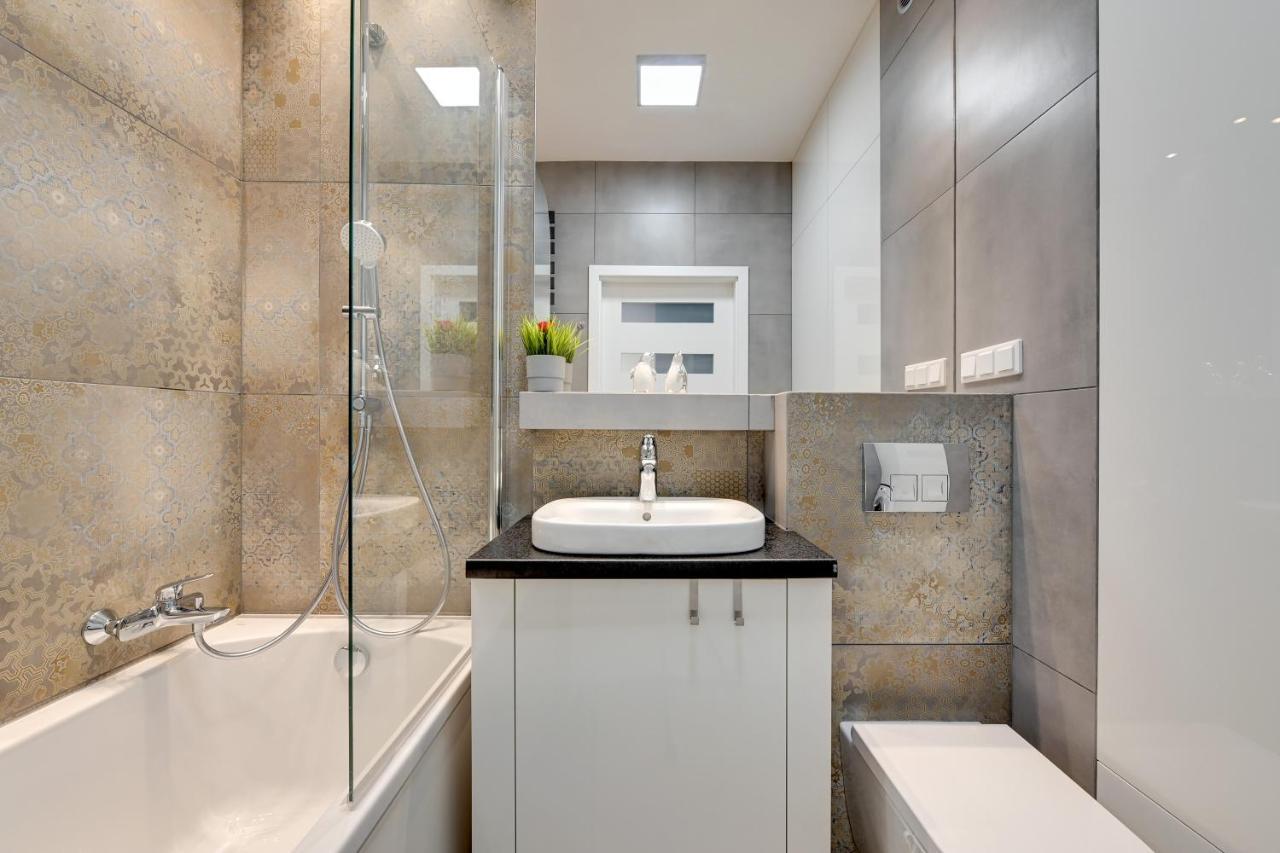 Maximus Apartment By Triapart غدانسك المظهر الخارجي الصورة
